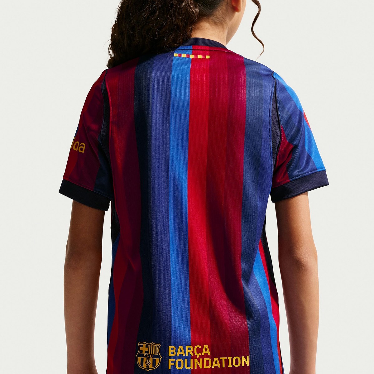 Kids Kit Barcelona 2026/27 I Fan